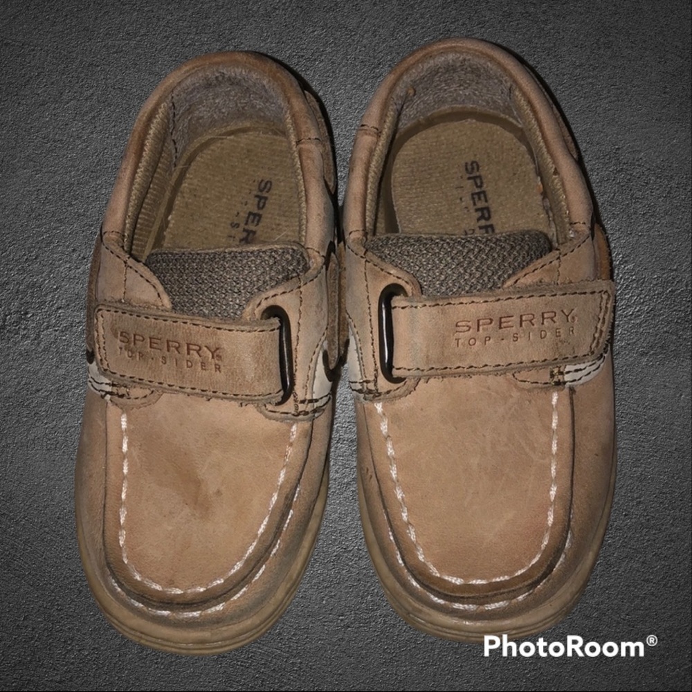 Sperry boat shoes